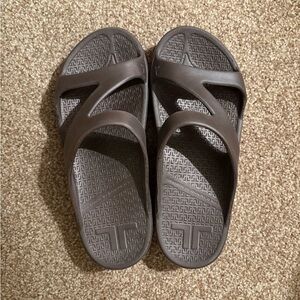 Telic Brown Slide Sandals